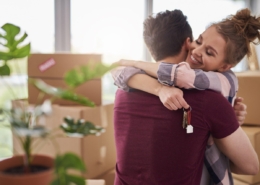 Leer hoe u problemen voorkomt bij ongelijke inleg van samenwoners bij de aankoop van een huis. Ontdek het belang van een notariële samenlevingsovereenkomst voor afspraken over eigendom, verdeling en belastingvoordelen. Maak vandaag nog een afspraak voor advies.